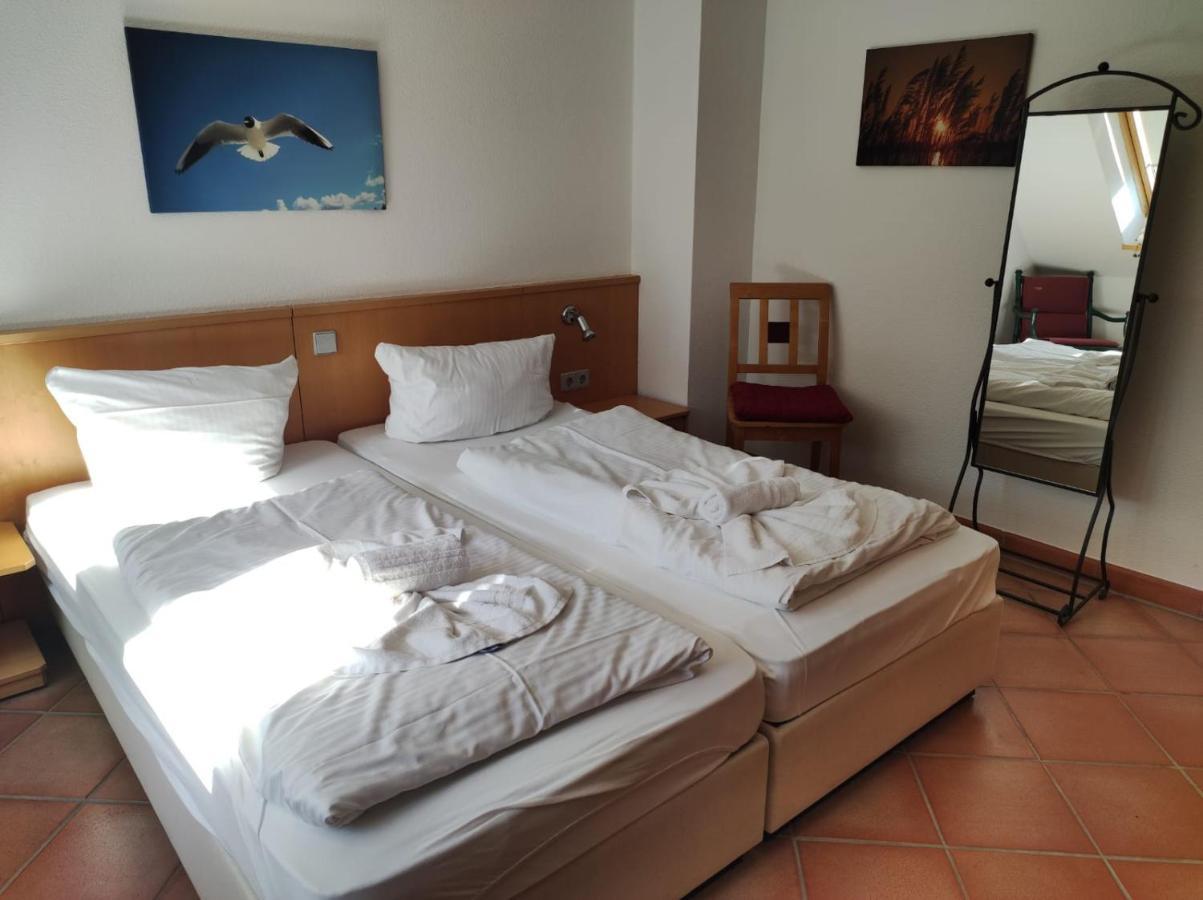 Apartment Seeadler Mit Balkon Dewichow Luaran gambar